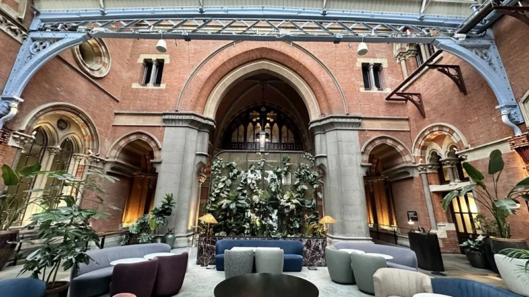 Hotel St. Josef – A Premier Alpine Retreat for Luxury and Comfort